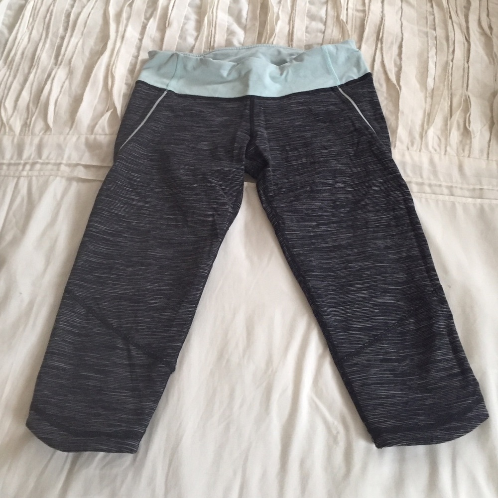 Gray Lululemon crops